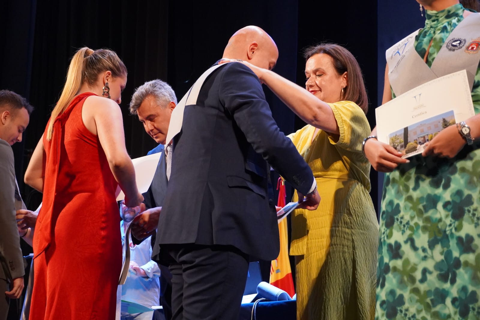 Un total de 64 jóvenes se graduaron en Enfermería en Ronda el pasado sábado