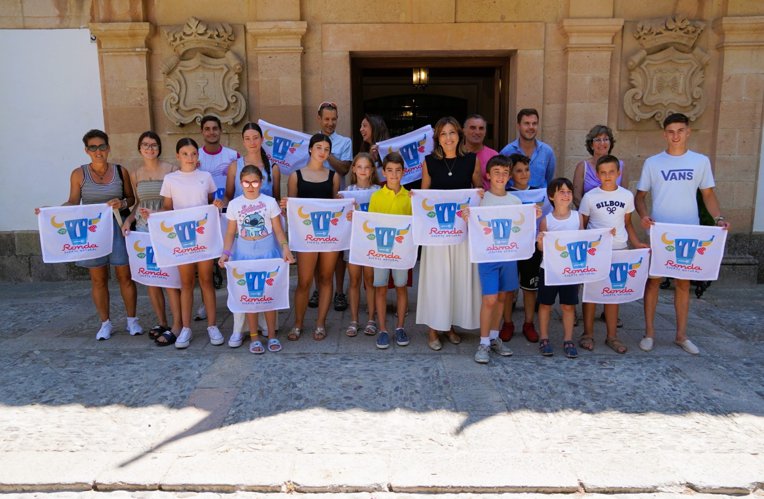 El Ayuntamiento de Ronda entrega ayudas a una veintena de deportistas destacados de alto nivel